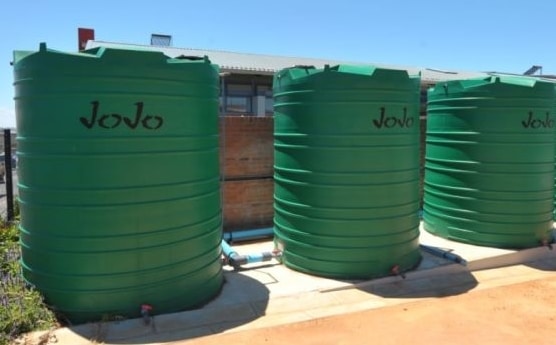 Grindrod Integrated Logistics delivers JoJo tanks to SPCA in Cape Town